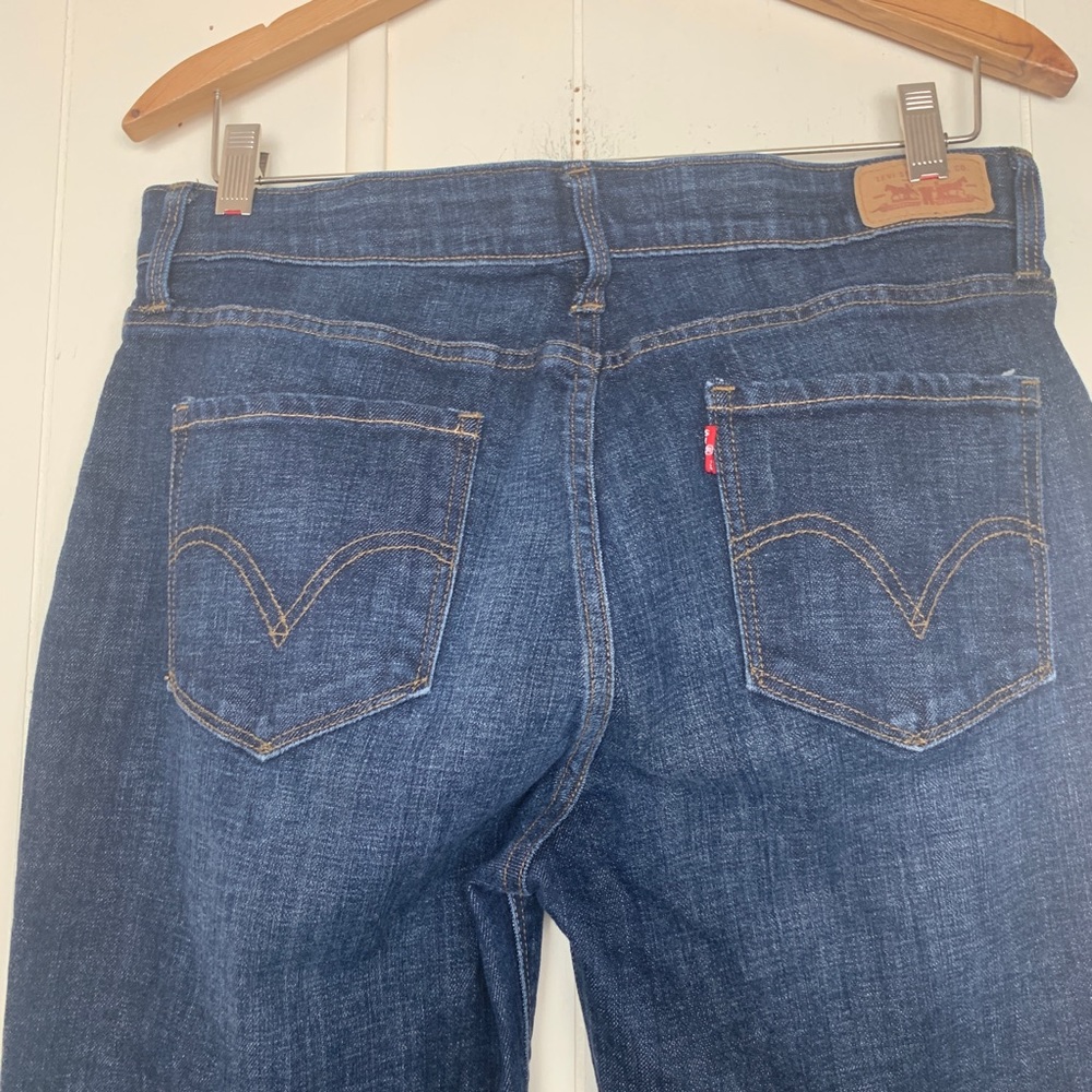 Levi’s 525 Perfect Waist Straight Leg Jean - Picture 6 of 8